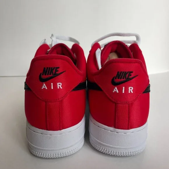 NWT Nike Air Force 1 ’07 LV8 Black Toe 823511-603 Men’s Size 11.5